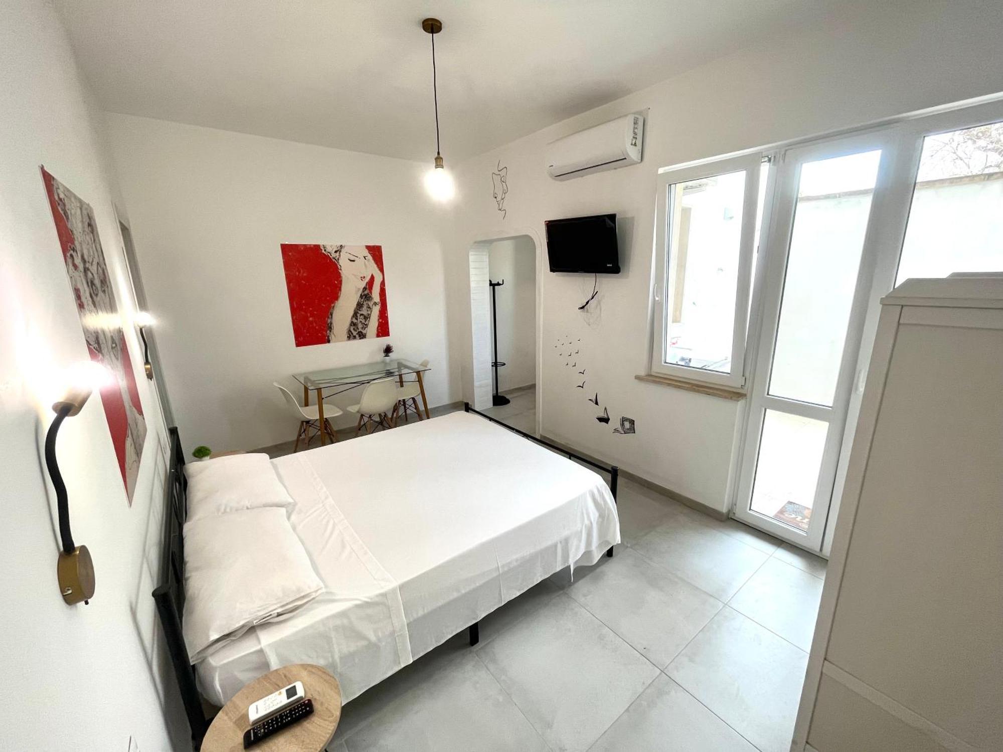 Adelante Guest House Porto Cesareo Esterno foto